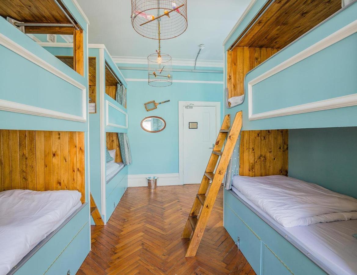 Mrs Potts Hostel Cardiff Buitenkant foto